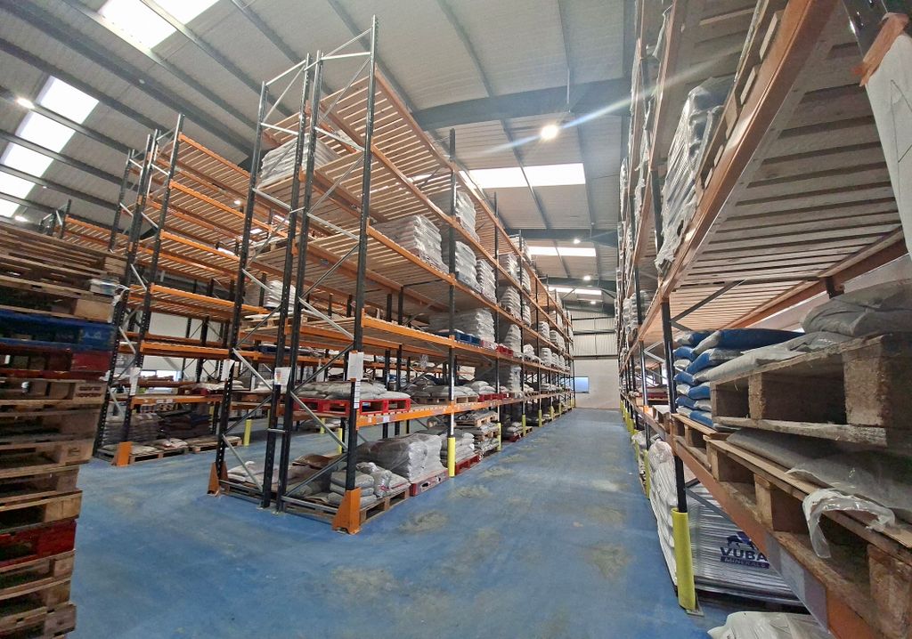 Property photo 3 of 6