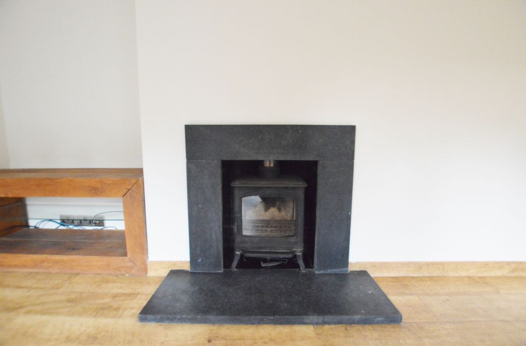 Property photo 3 of 7 Photo 13