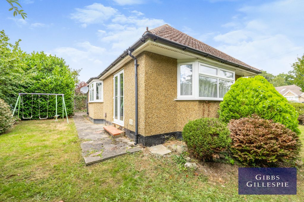 Property photo 3 of 9 3