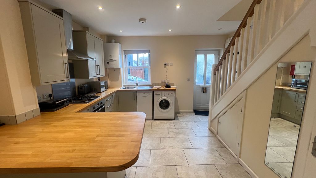 Property photo 2 of 10 Property