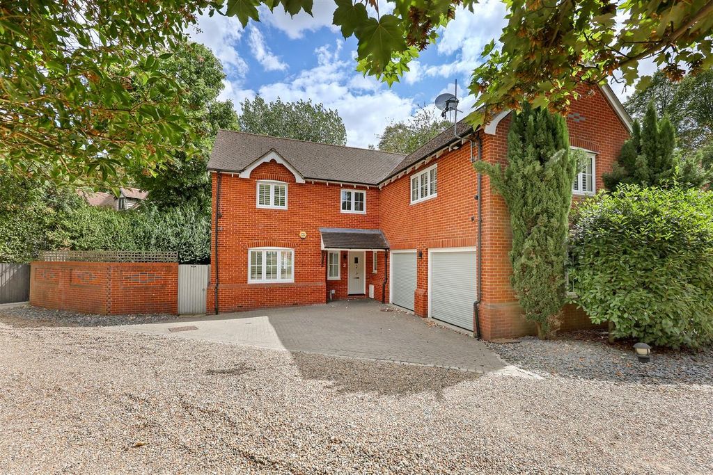 Property photo 1 of 31 4D4A6189.Jpg