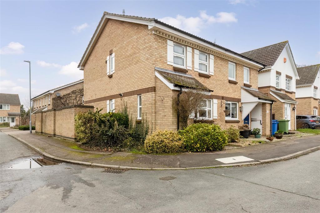 Property photo 1 of 13 Front Aspect