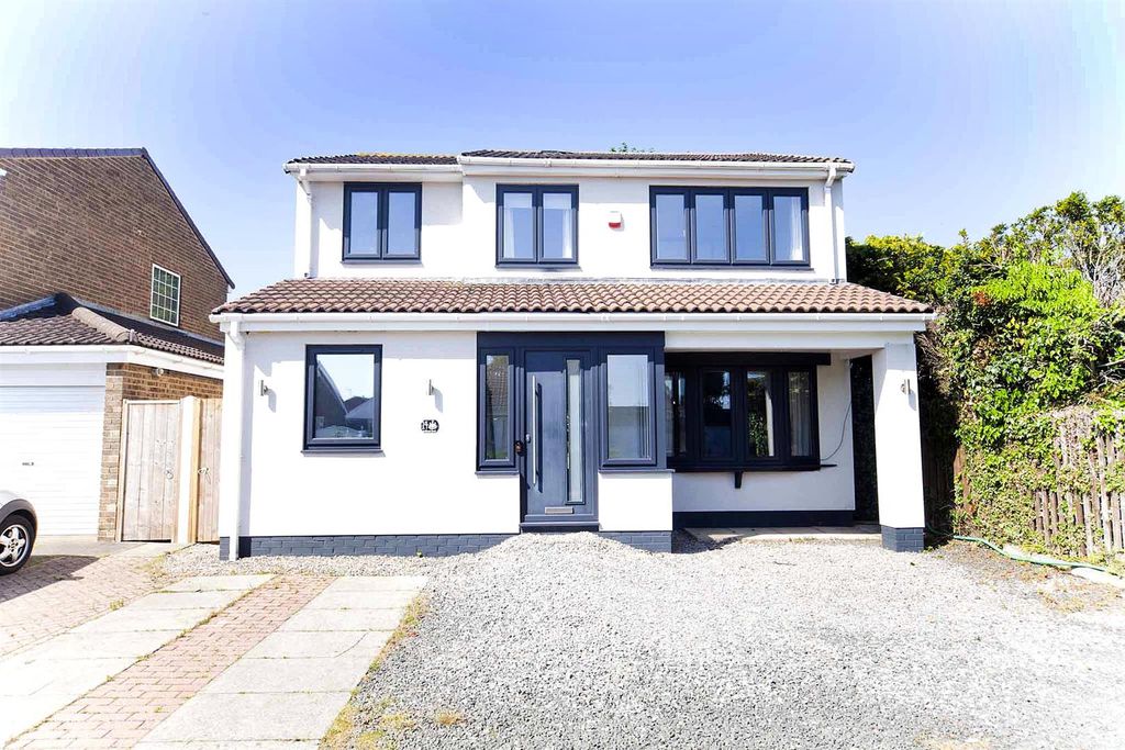 Property photo 1 of 31