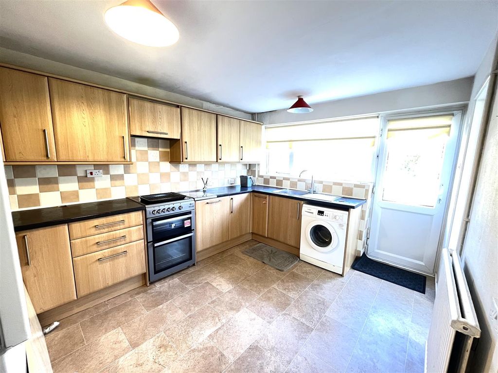 Property photo 3 of 13 Img_4226.Jpg