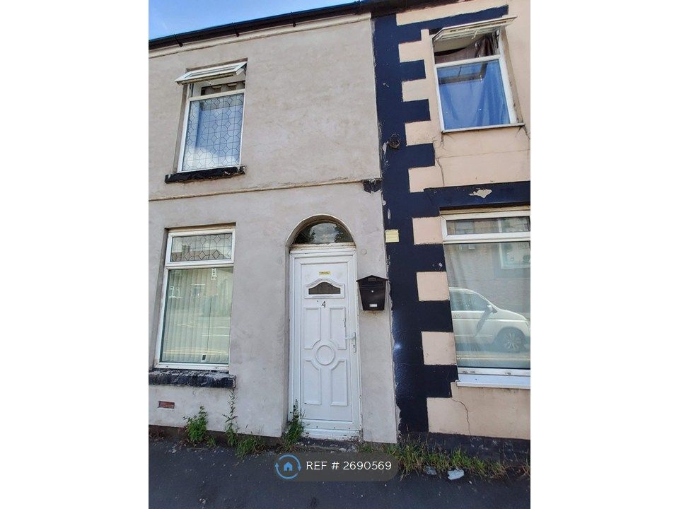 Property photo 1 of 10