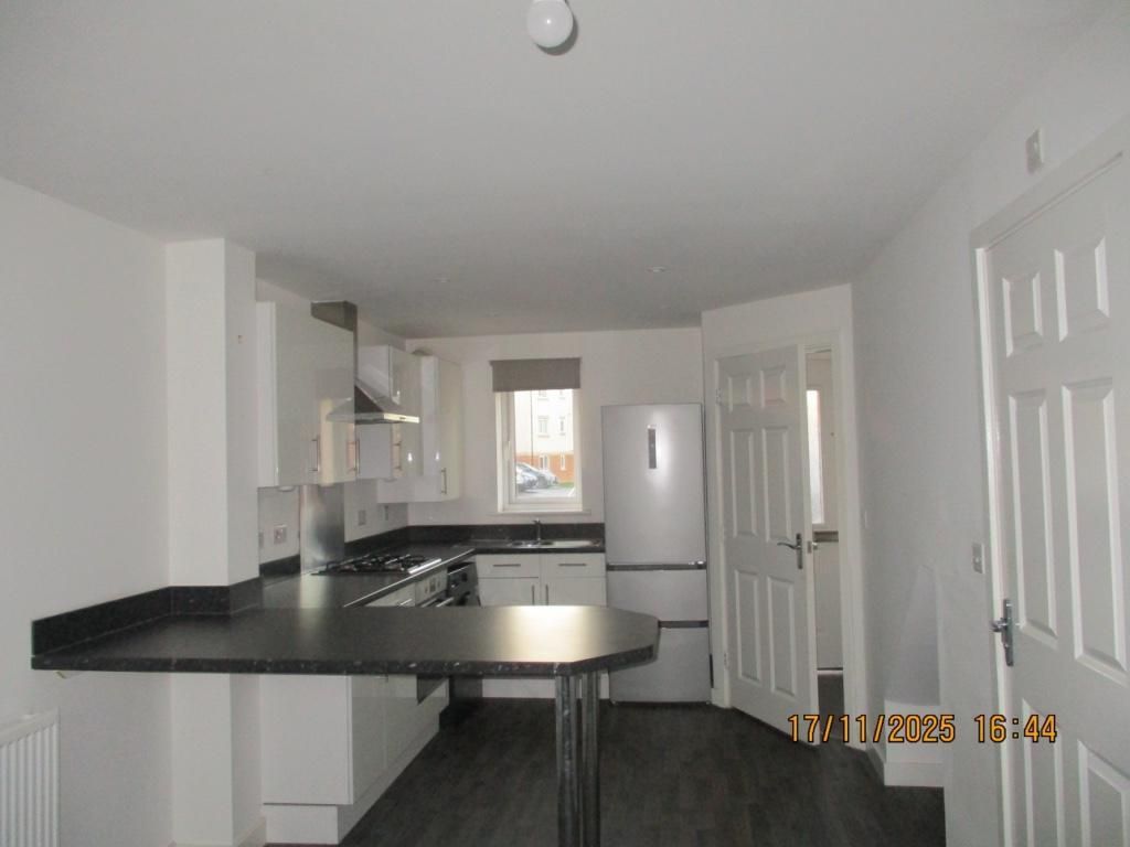 Property photo 3 of 13 Photo 3