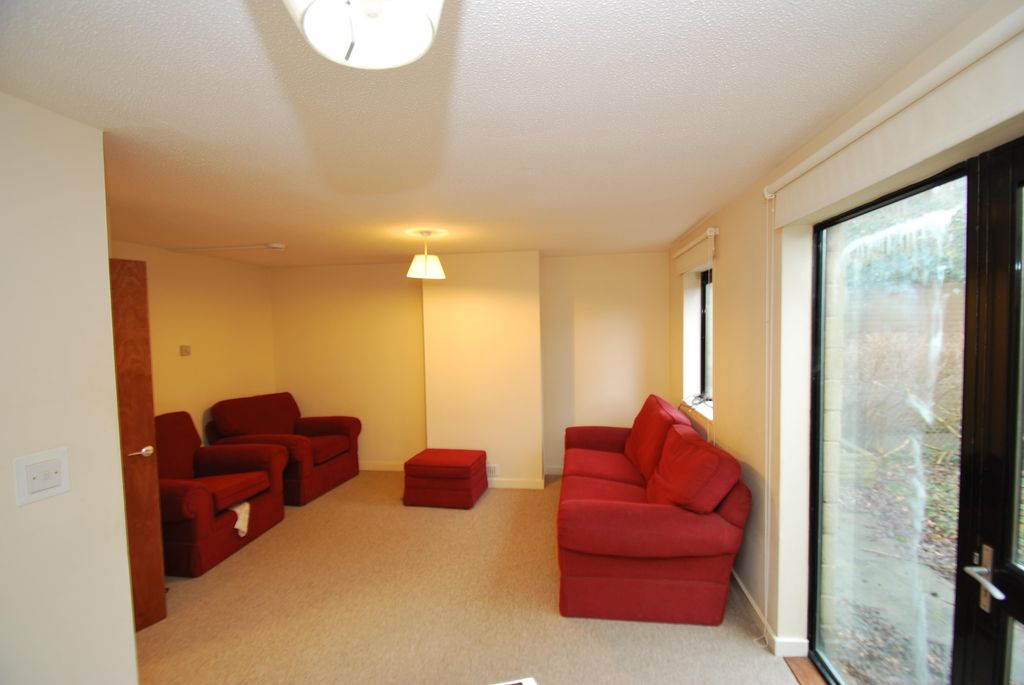 Property photo 3 of 8 Living Room