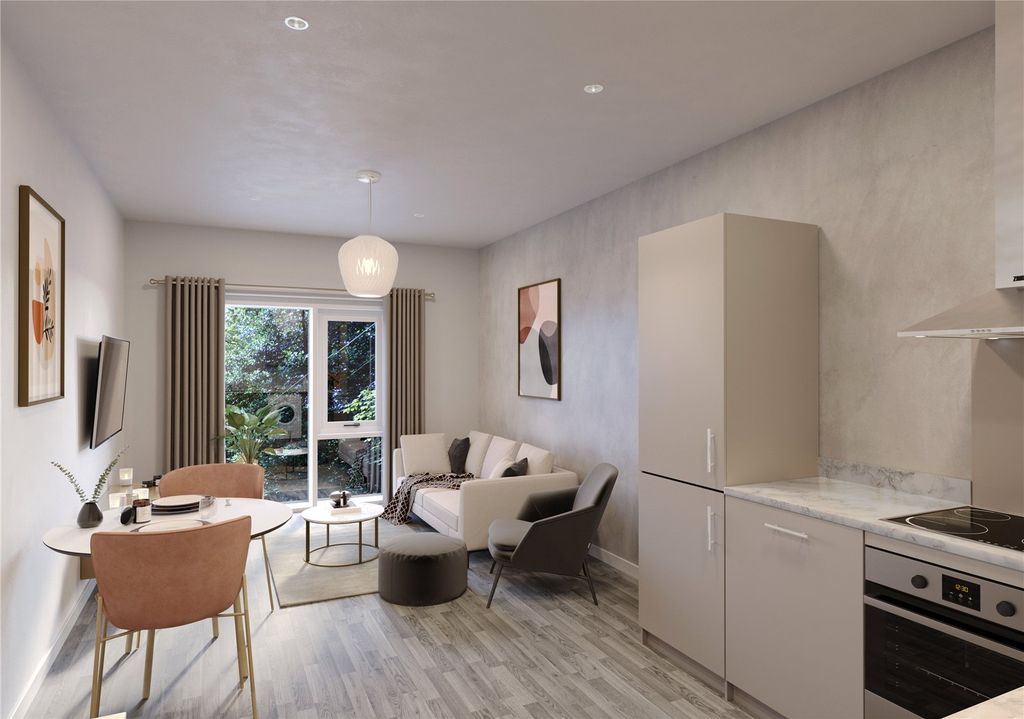 Property photo 3 of 5 Picture No. 05