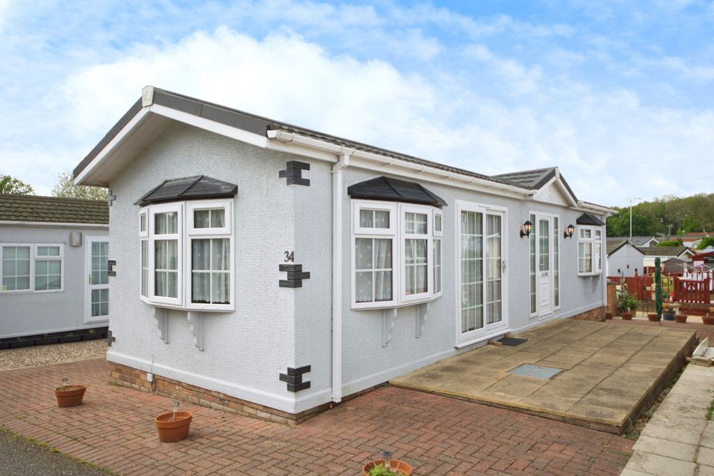 Property photo 1 of 14