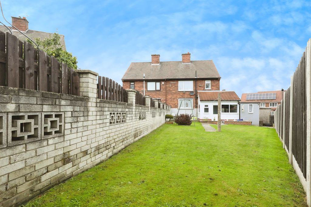 Property photo 3 of 16