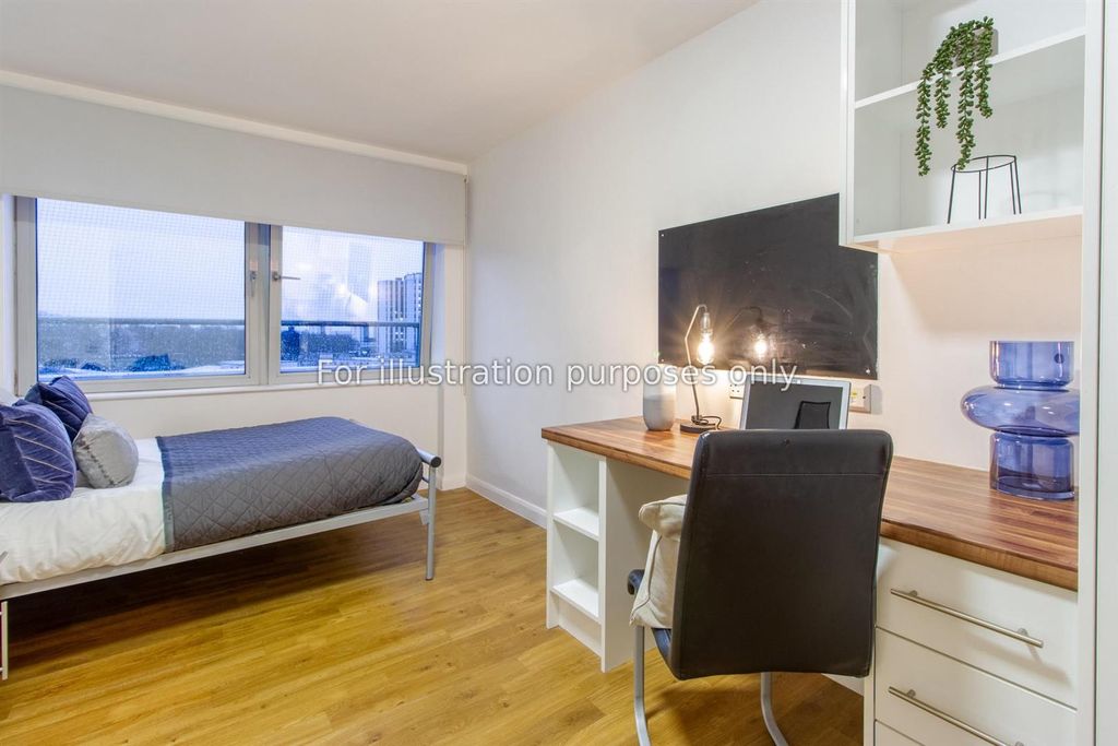 Property photo 1 of 27