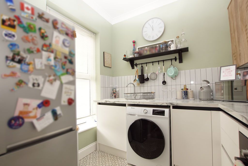 Property photo 2 of 12 Kitchen