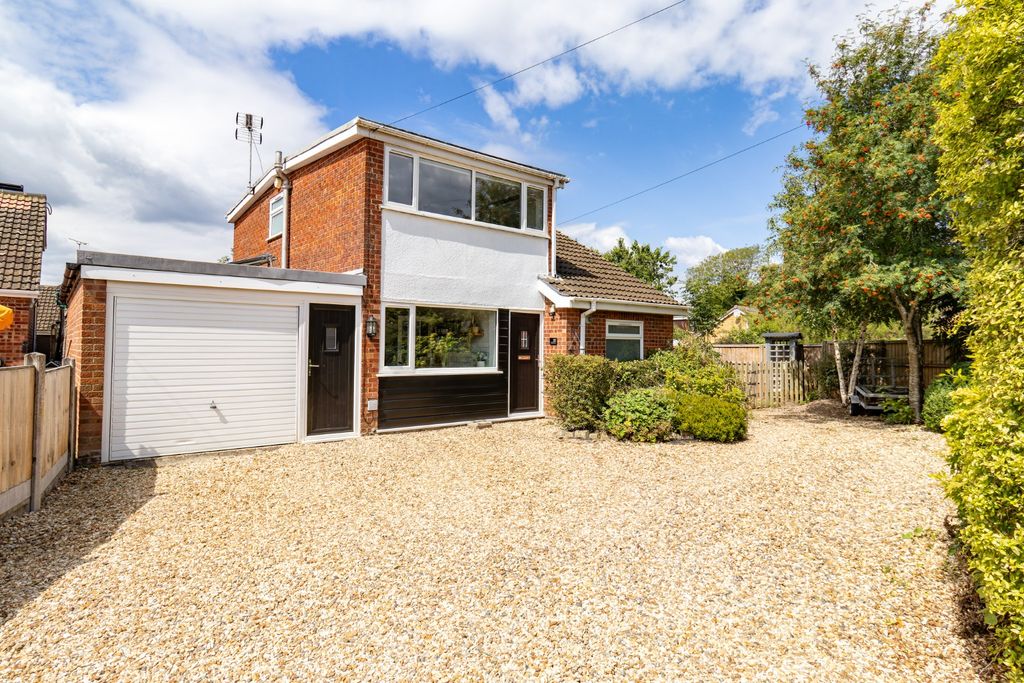 Property photo 1 of 27 4399103
