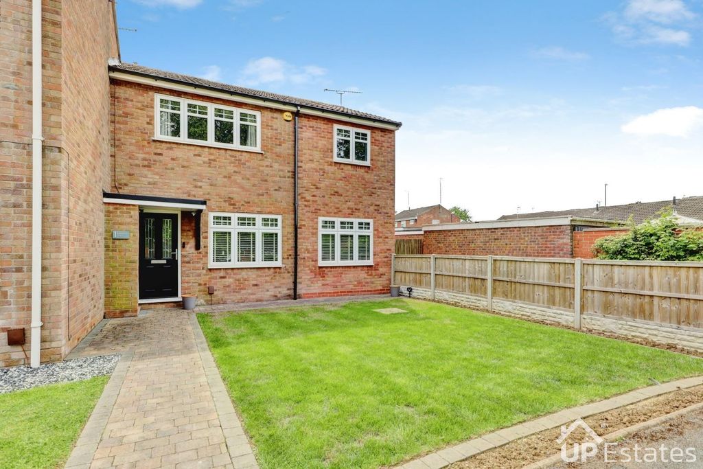 Property photo 1 of 22