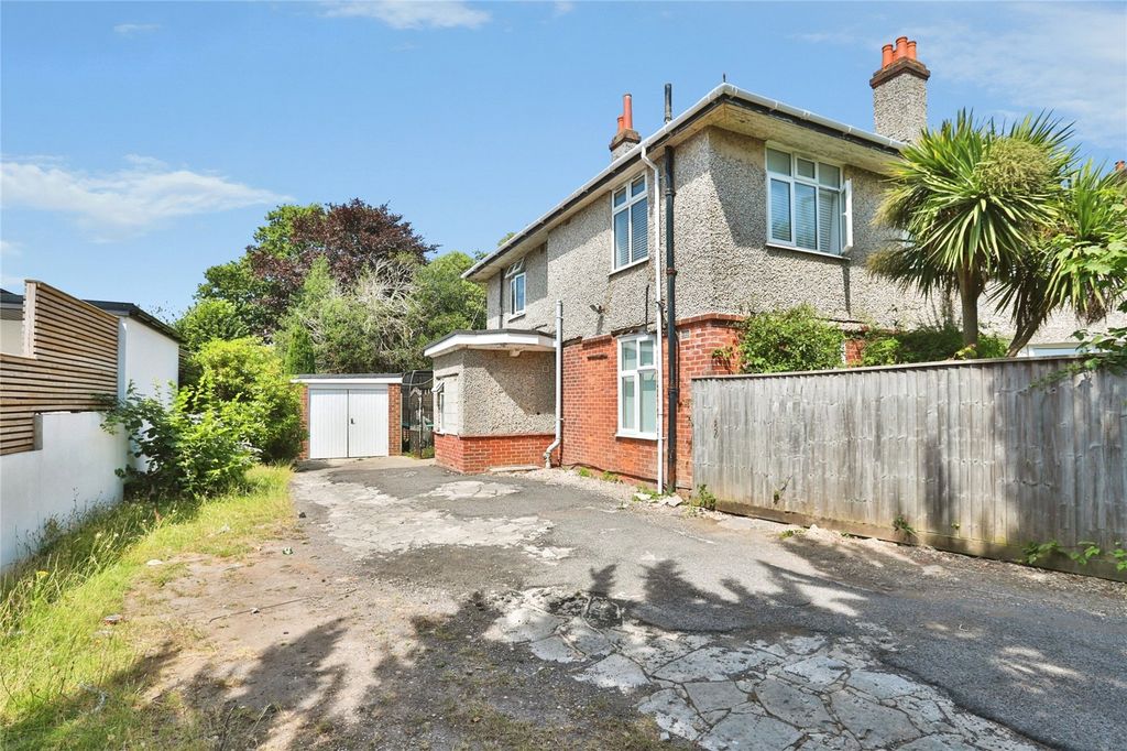 Property photo 1 of 20 Picture No. 58