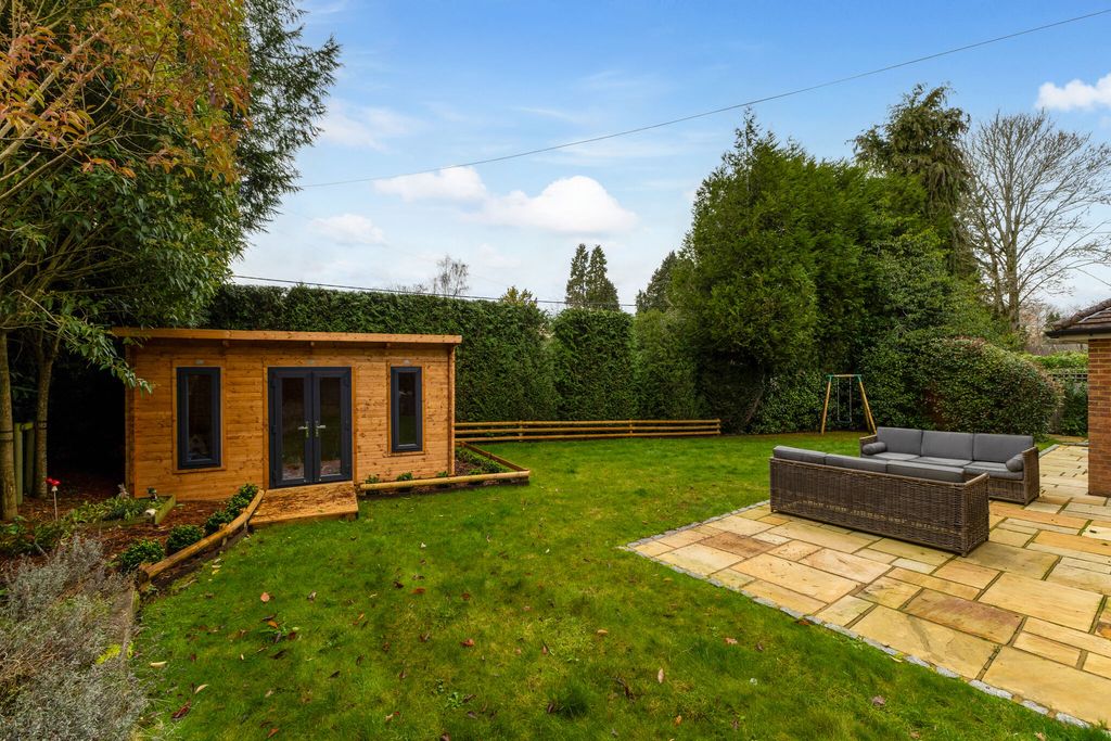 Property photo 2 of 12 2