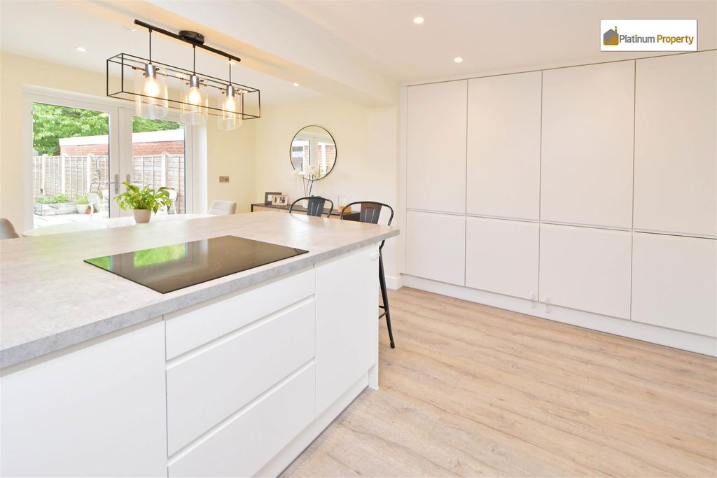 Property photo 2 of 25 Rah_0554.Jpg