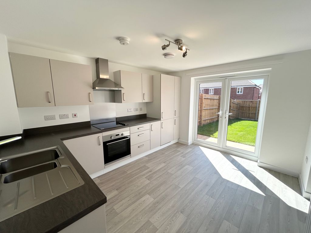 Property photo 3 of 22 Img_5212