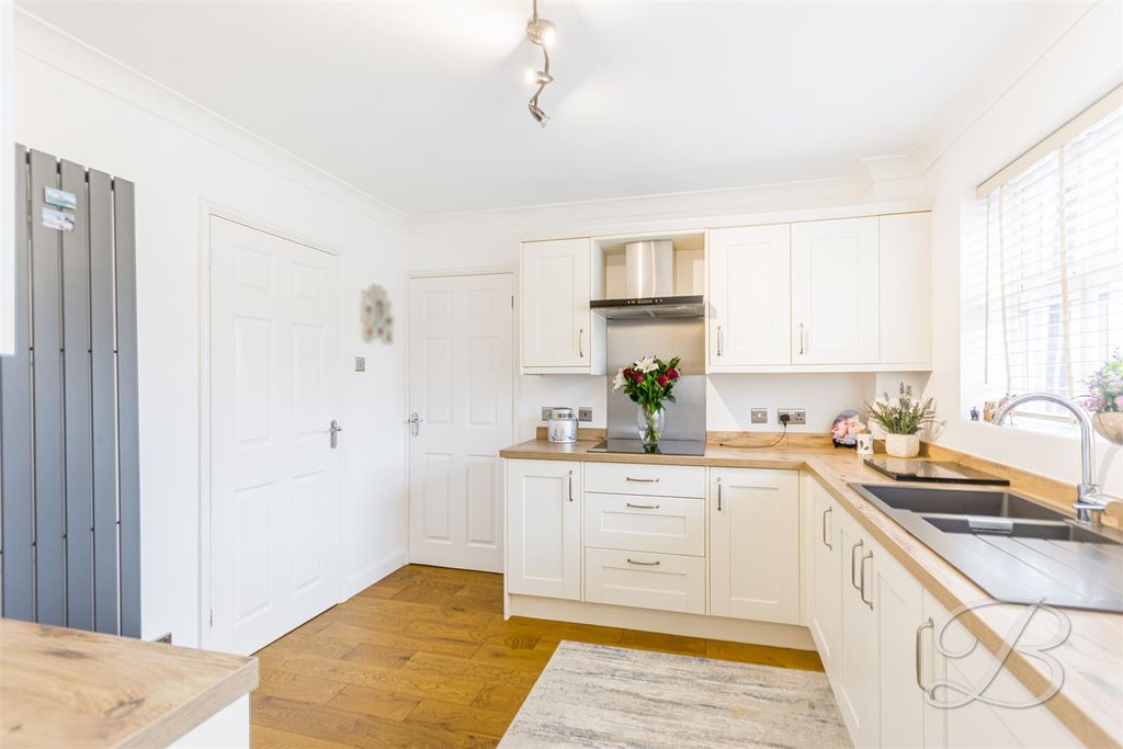 Property photo 3 of 41 Ccltd-34.Jpg