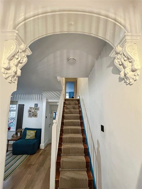 Property photo 3 of 21 9307E218-Img_2251.Jpeg