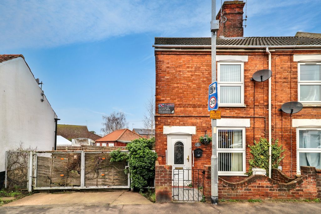 Property photo 1 of 13 3873761