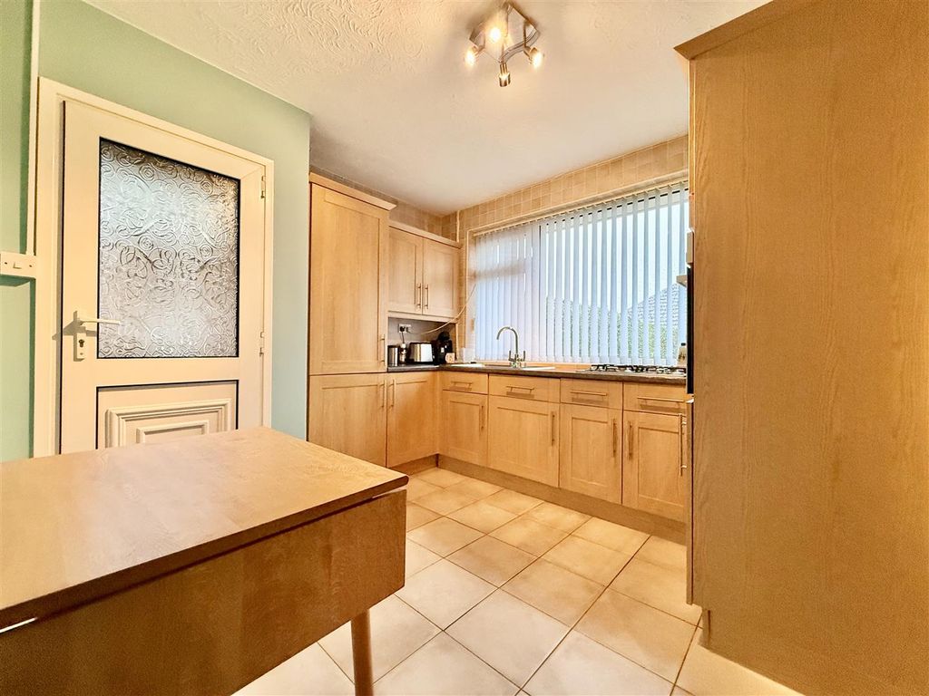 Property photo 3 of 15 3