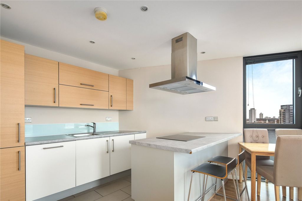 Property photo 2 of 16 Kitchen/Living Room