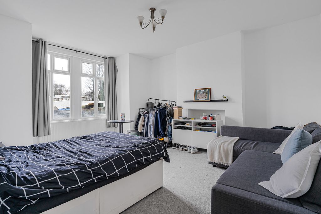 Property photo 2 of 14 Reception Room