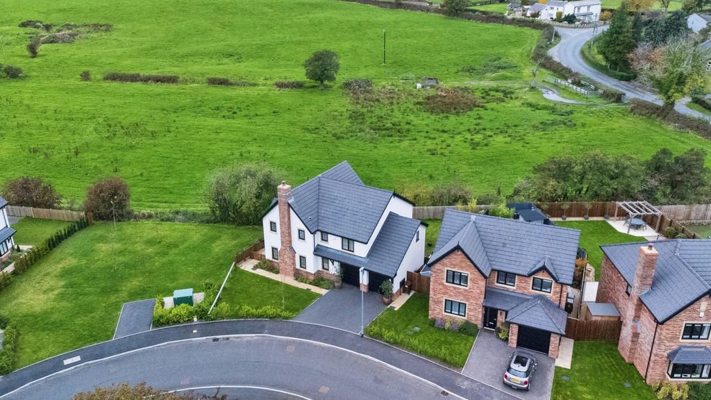 Property photo 2 of 24 Drone