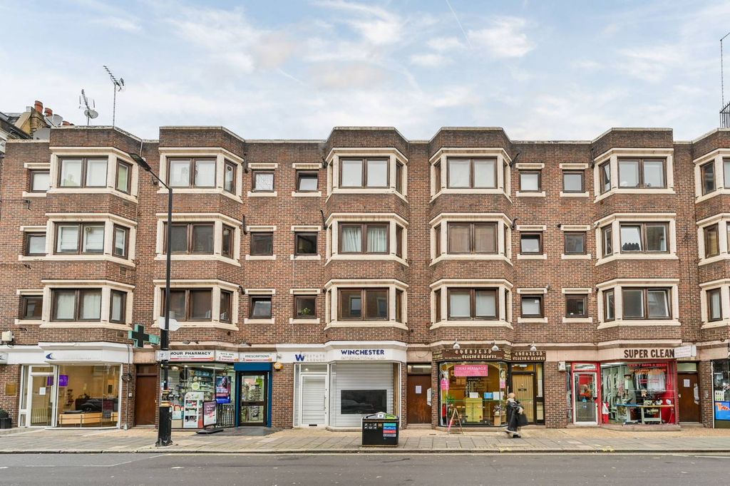 Property photo 1 of 6