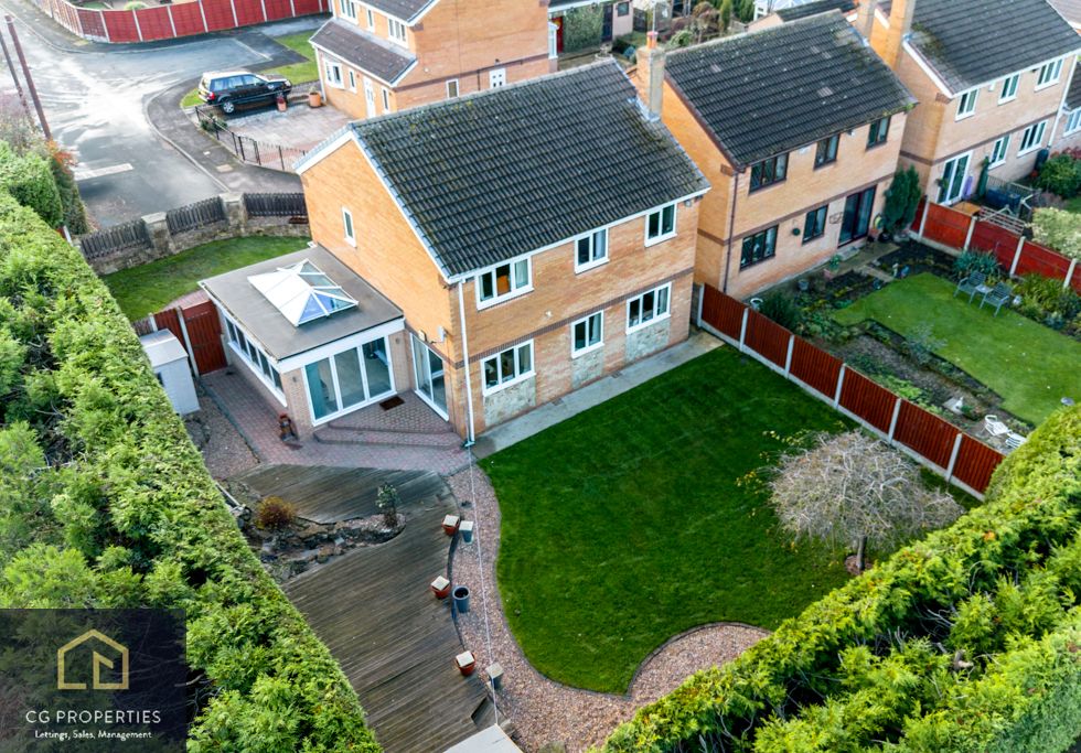 Property photo 2 of 32