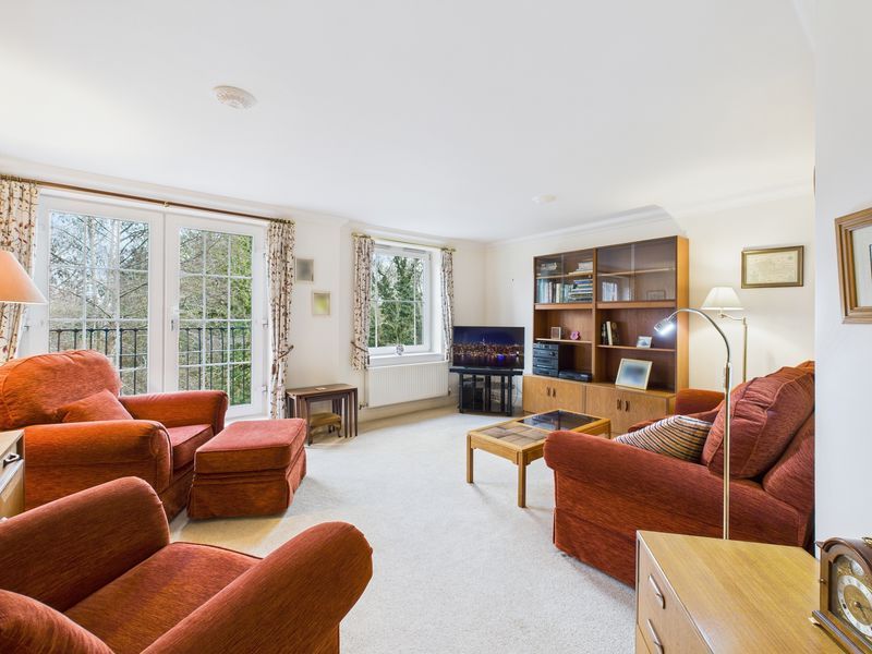 Property photo 2 of 11 Sitting Room