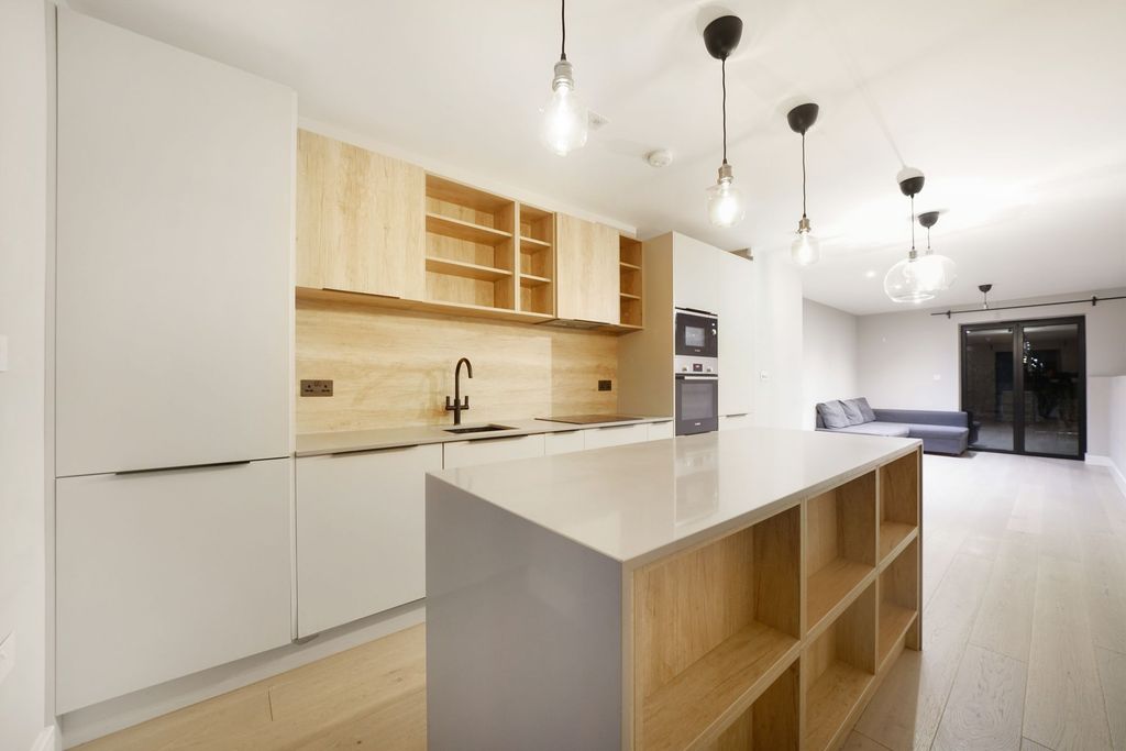 Property photo 2 of 14 Flat 1, Horizon Apartments - Dxhhgyy1Ioqxhdmauclz