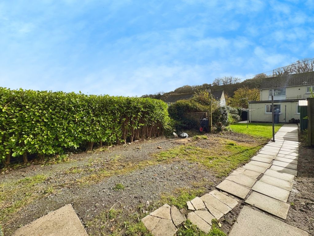 Property photo 3 of 23