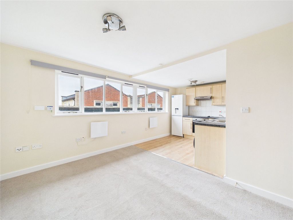 Property photo 1 of 13 Picture No. 26