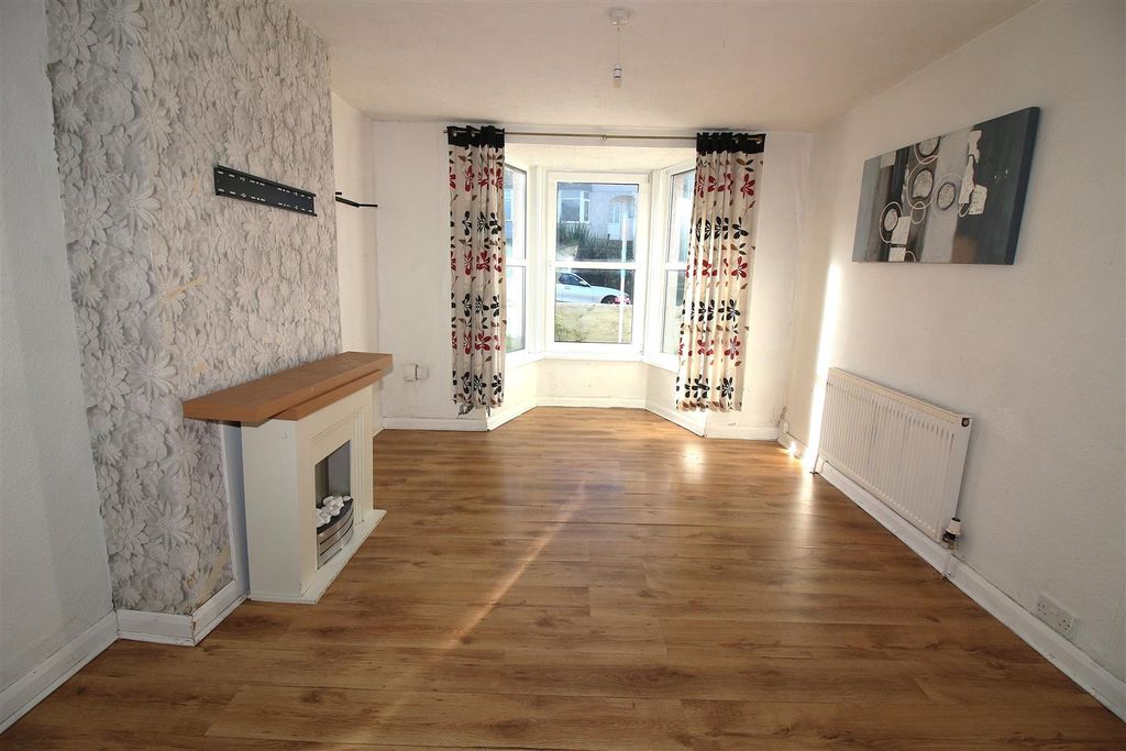 Property photo 2 of 12 Img_0911.Jpg