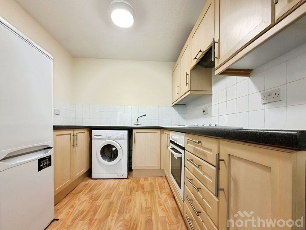 Property photo 3 of 6