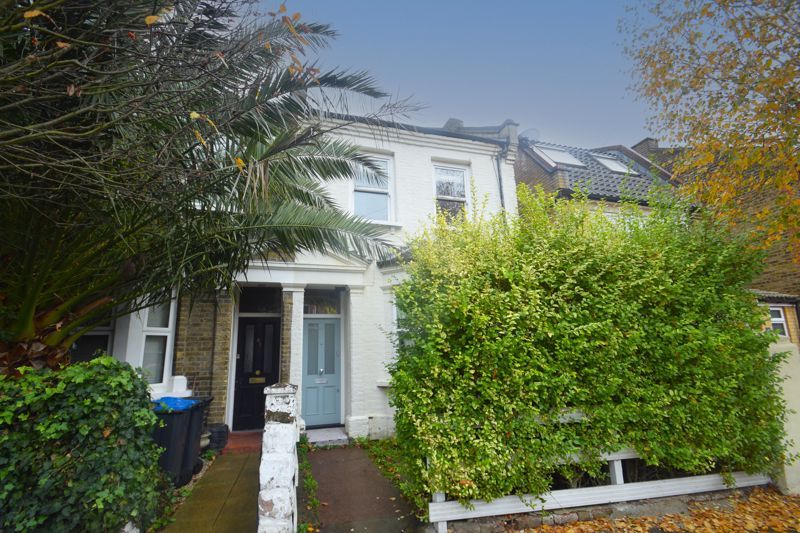 Property photo 1 of 8 Photo 16