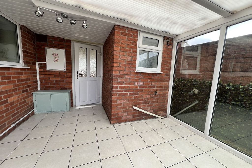 Additional image 10 of 2 bed detached bungalow for saleNorth Street, Abergavenny NP7