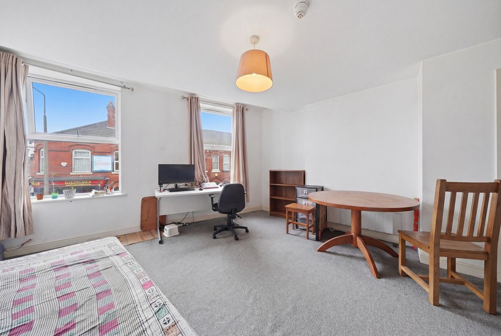 Additional image 4 of 2 bed flat for saleManchester Road, Northwich CW9
