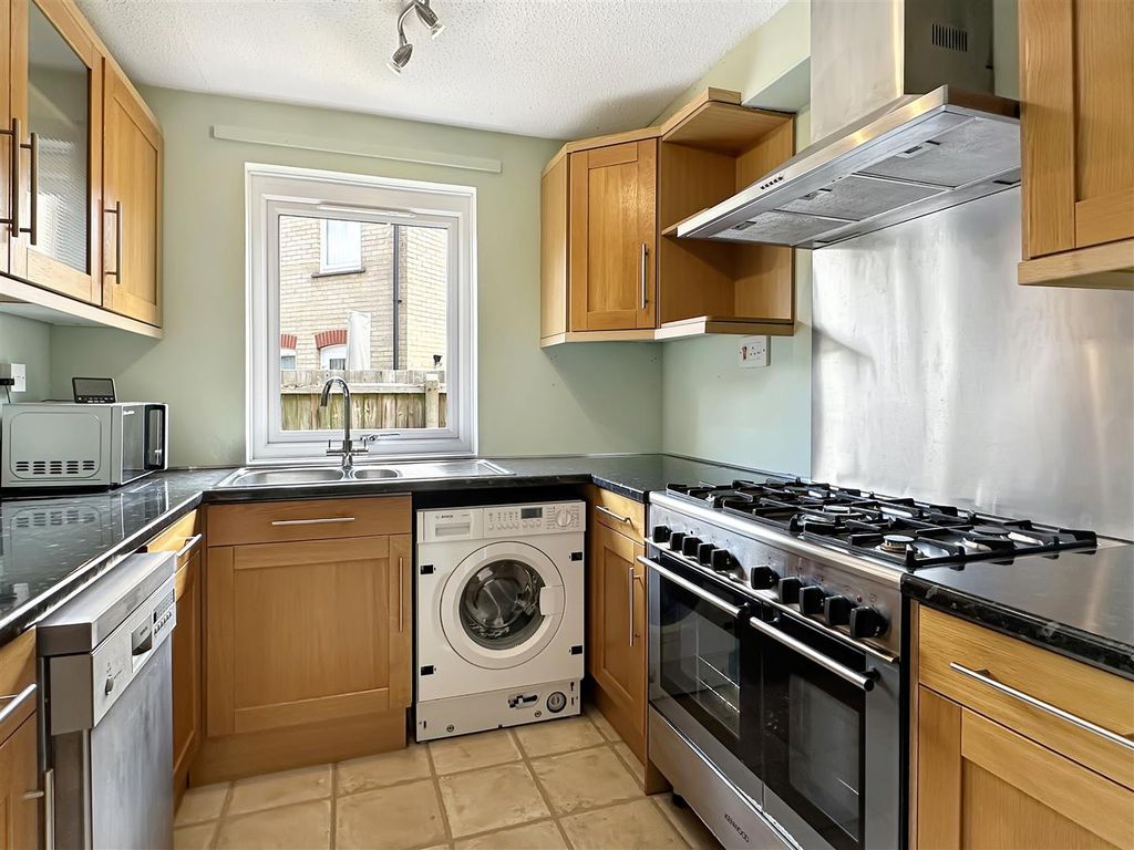 Property photo 3 of 16 Img (11).Jpg