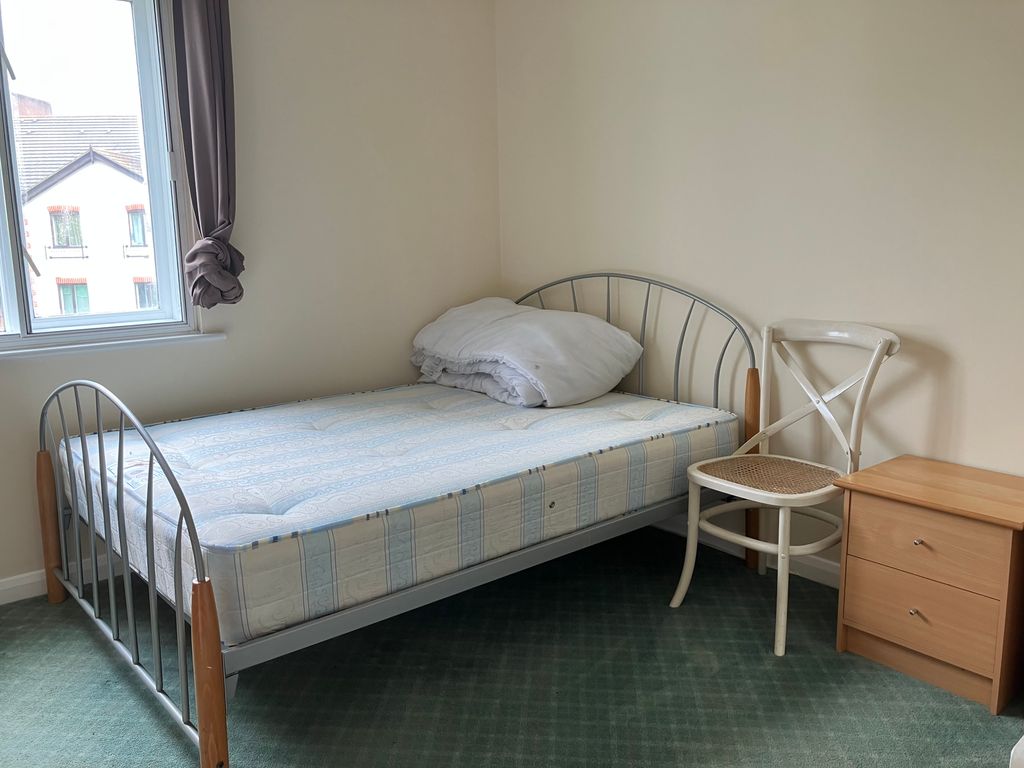 Property photo 3 of 6