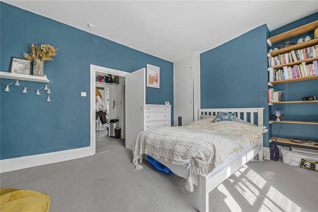 Property photo 3 of 8 Picture No. 02