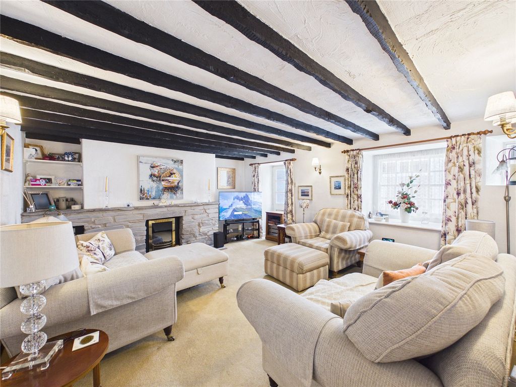 Property photo 2 of 15 Picture No. 06