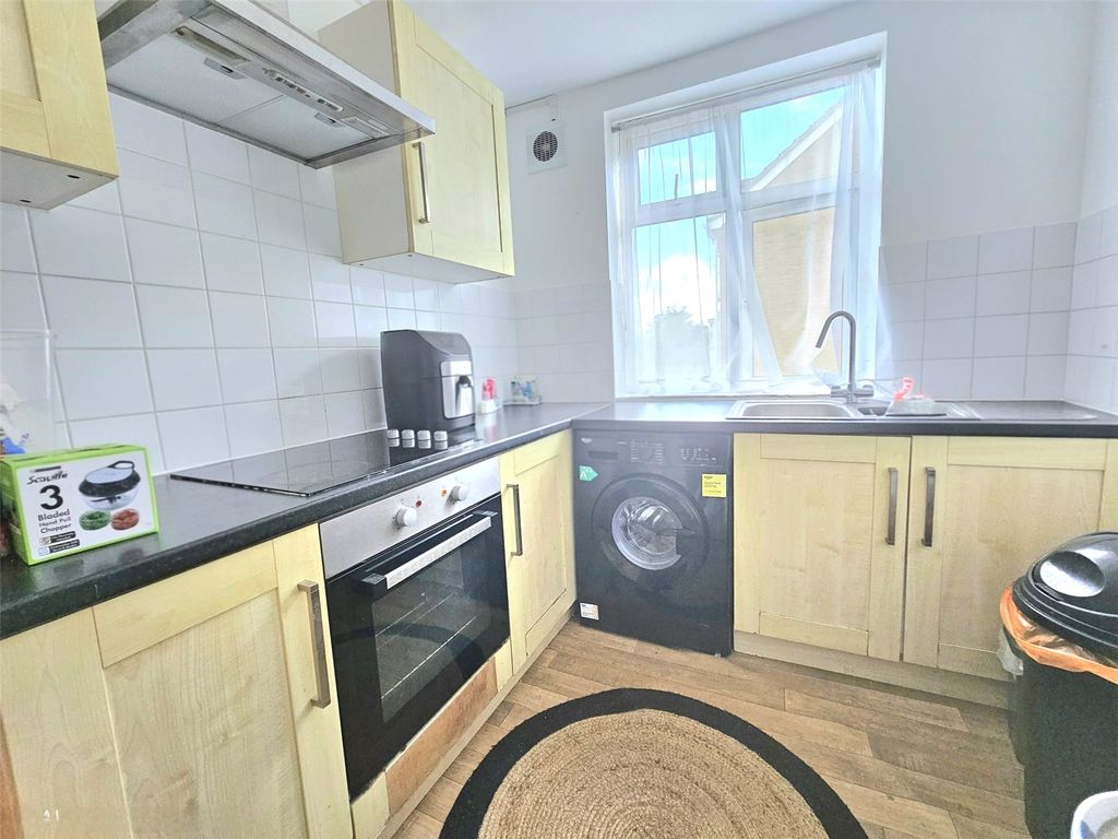 Property photo 2 of 5 Picture No. 03