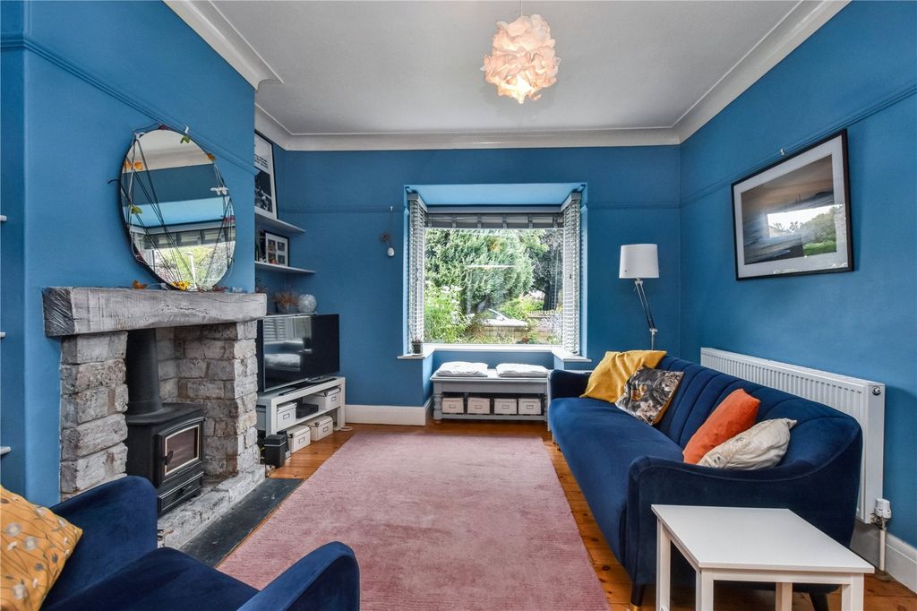 Property photo 2 of 21 Picture No. 09