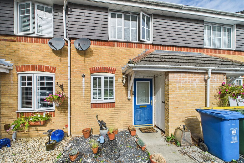 Property photo 1 of 8 Picture No. 18