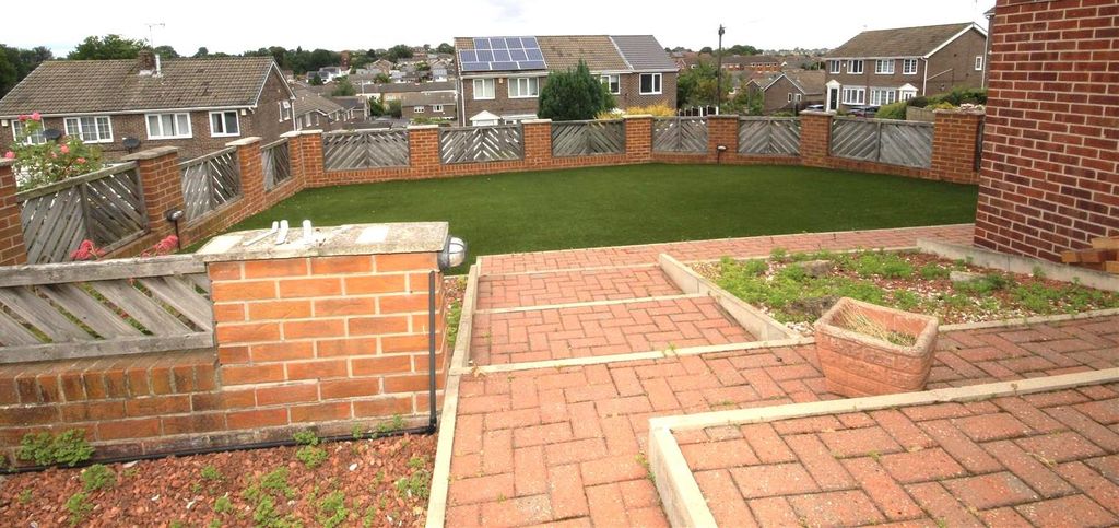 Property photo 2 of 21 Bexhill Close (Image 17).Jpg