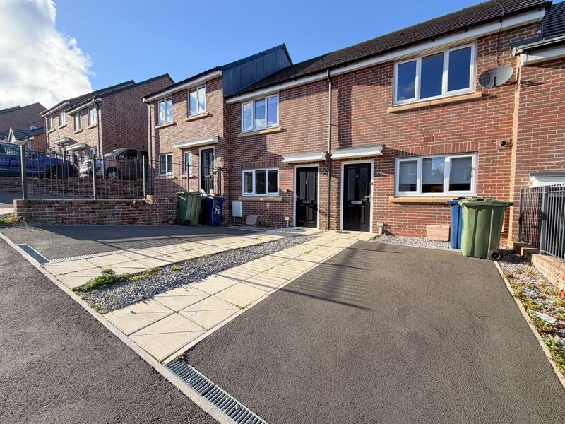 Property photo 2 of 12 External