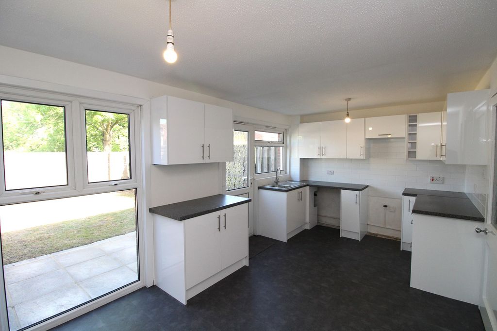 Property photo 3 of 9 Not Specified